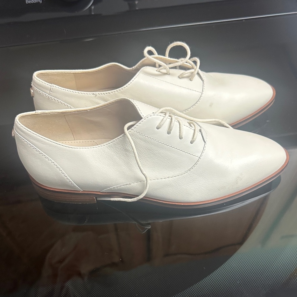 Cole Haan Women's Oxfords in Cream and White